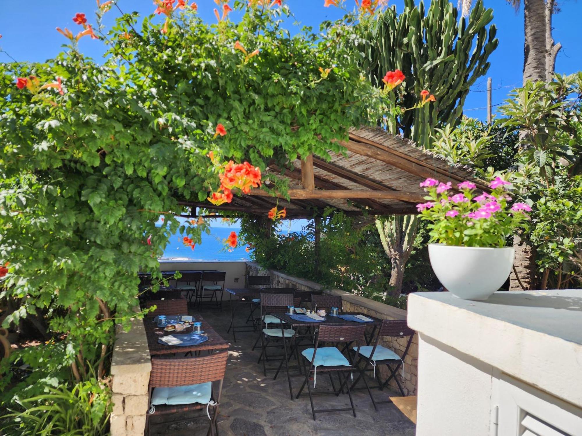 Villa Bina Sea Hotel Sant'Angelo  Luaran gambar